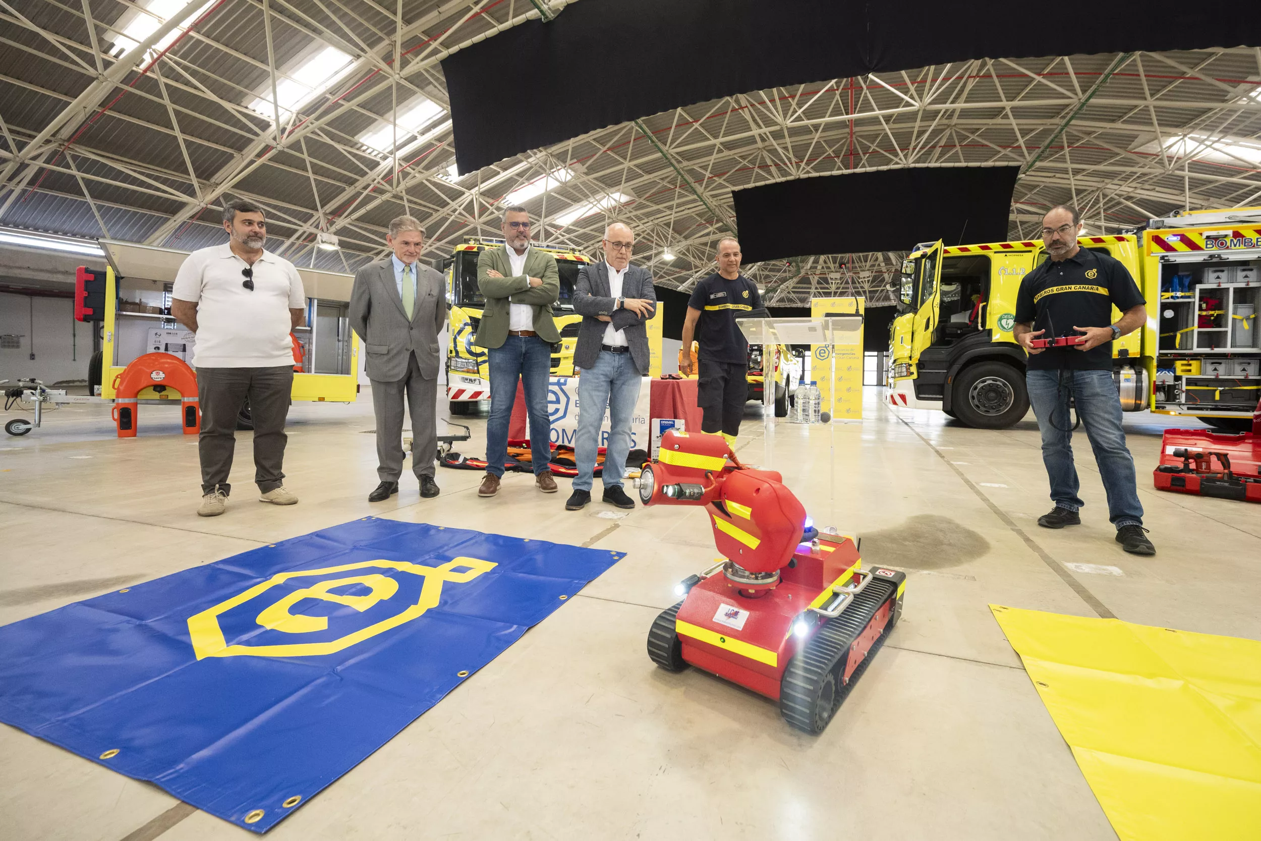 El robot de extinción en funcionamiento
