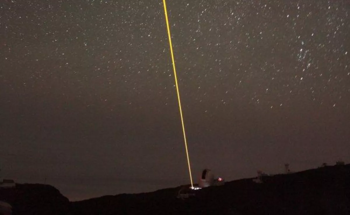Prueba de una estrella guía laser en Canarias./ IAC