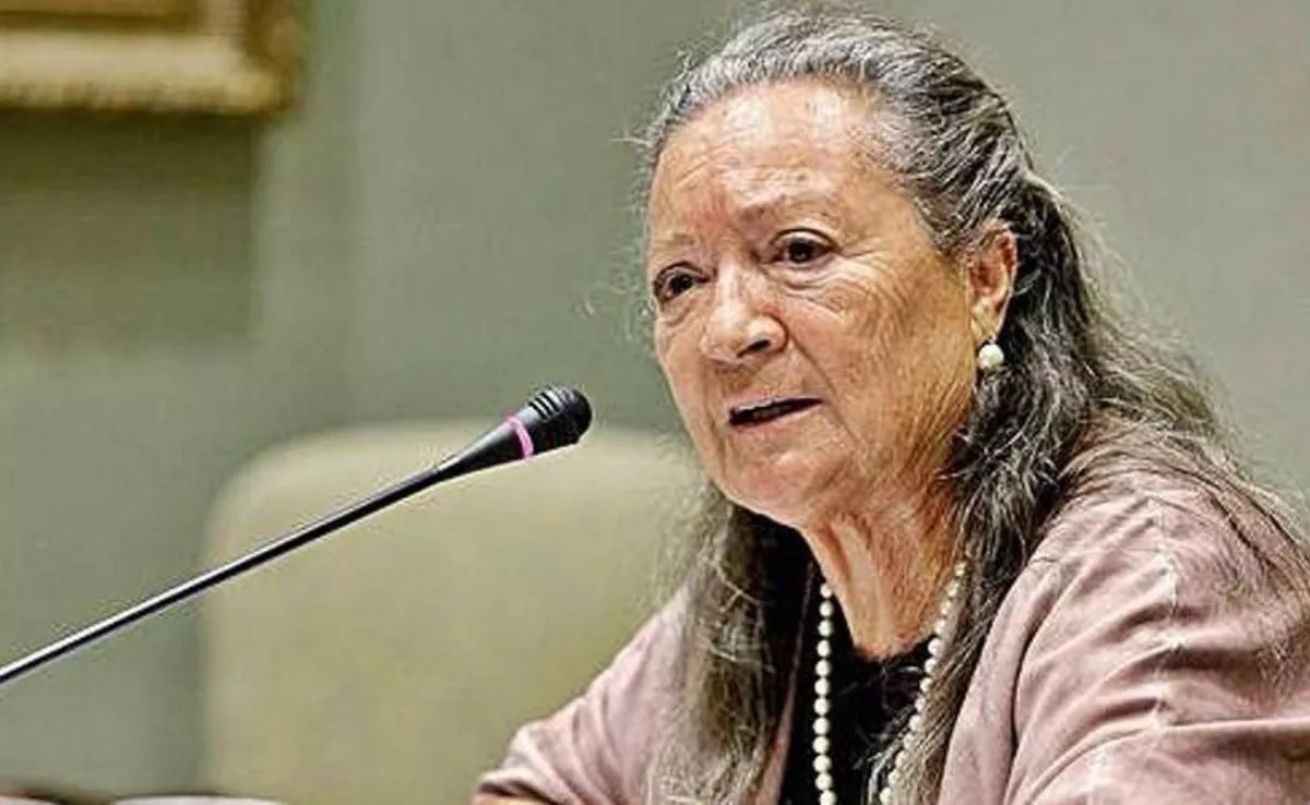 Elsa López, escritora |REDES