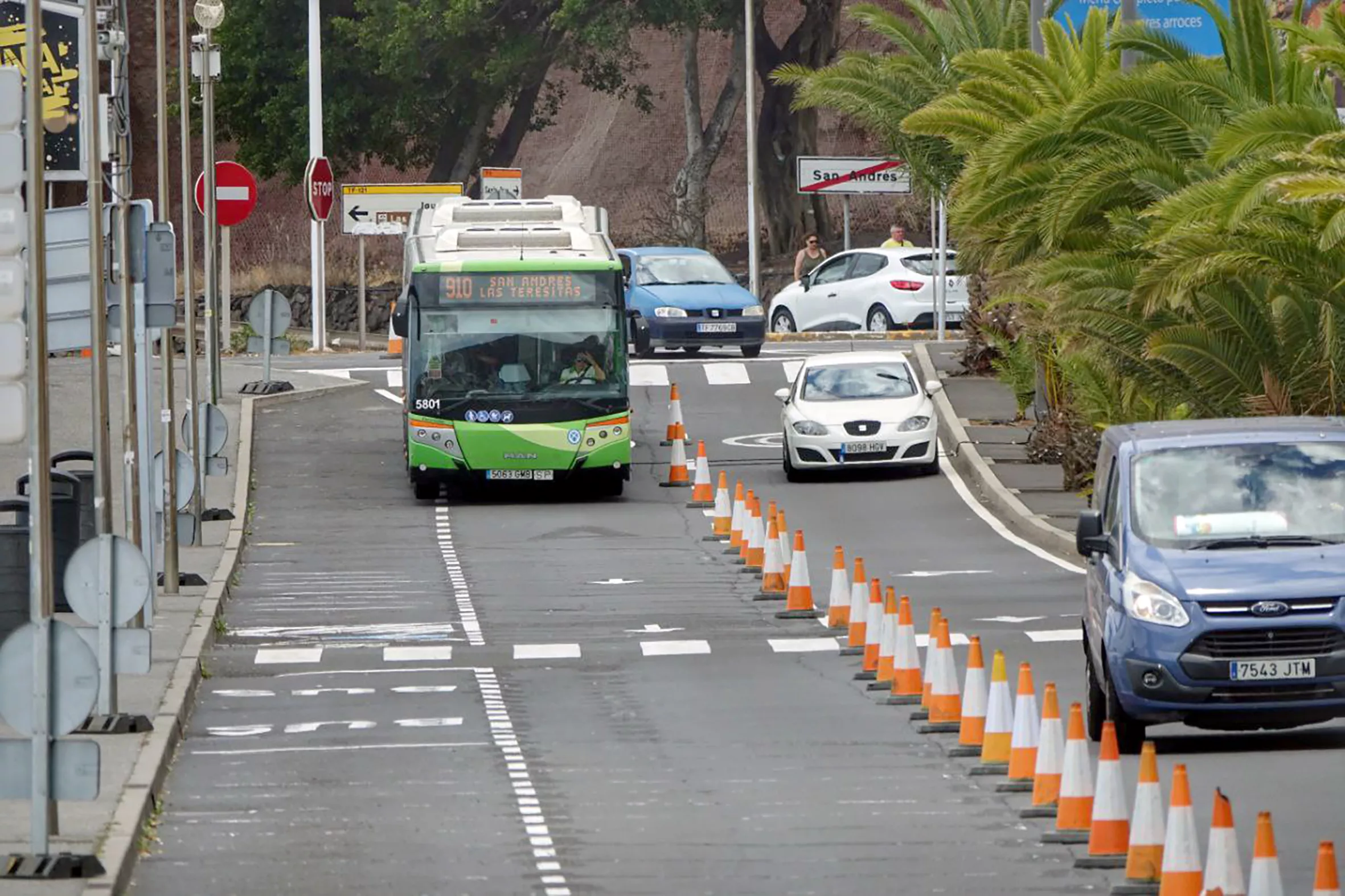 Carril bus de Las Teresitas. / AYUNTAMIENTO DE SANTA CRUZ DE TENERIFE