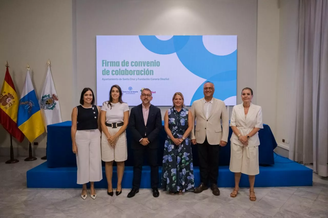 HiperDino, la Fundación DinoSol y el Ayuntamiento de Santa Cruz de Tenerife. / HIPERDINO