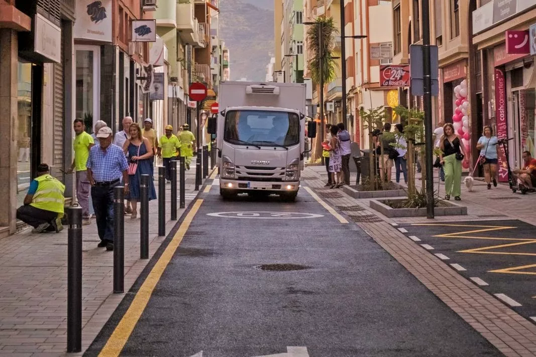 Imagen de la apertura de la calle de La Rosa. / AYUNTAMIENTO DE SANTA CRUZ DE TENERIFE