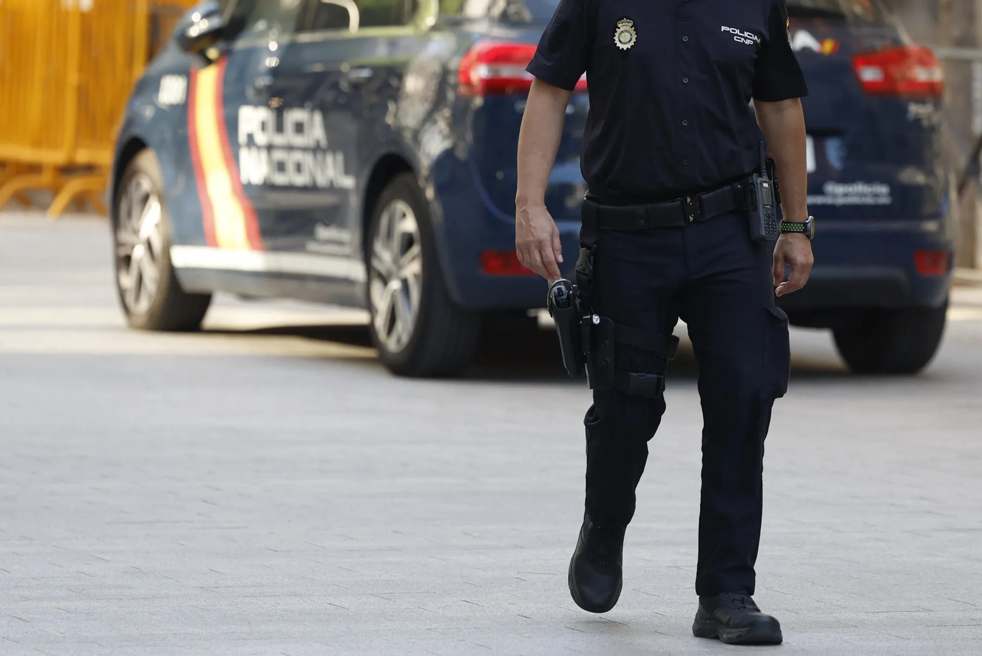 Un policía nacional, en una imagen de archivo. / EFE