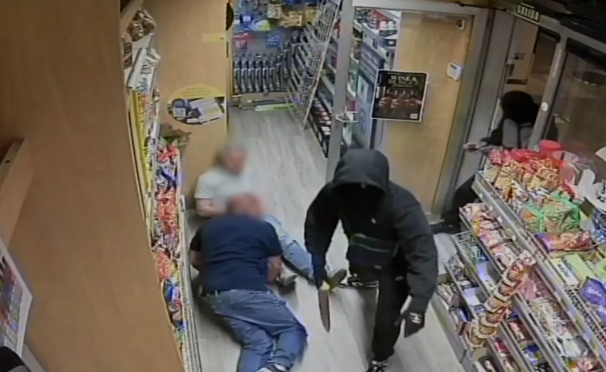 Atracador en comercio con cuchillo |GUARDIACIVIL