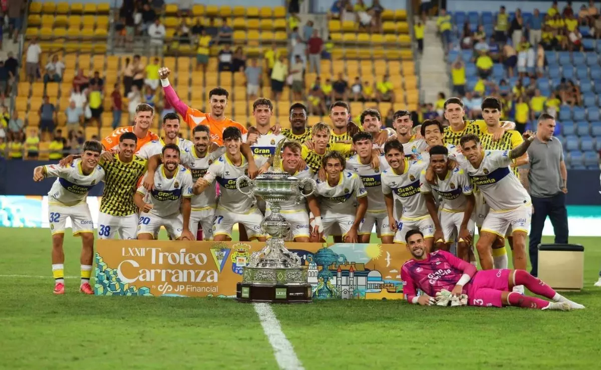 UD Las Palmas gana el Trofeo Carranza |UDLASPALMAS