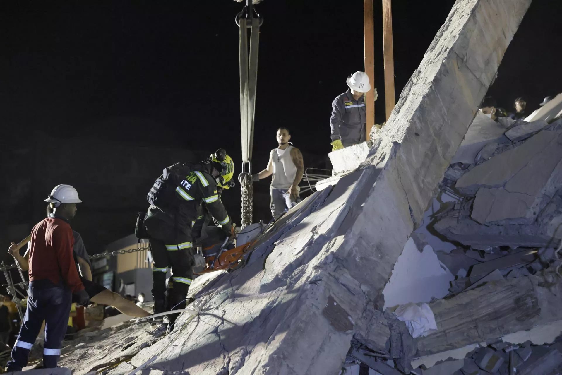 Terremoto en Colombia. / EFE/EPA/CARLOS ORTEGA