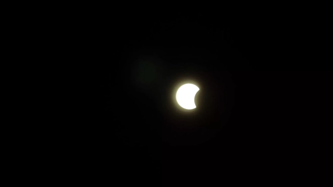 Inicio del eclipse solar./ Pedro Yanes Inicio del eclipse solar./ Pedro Yanes