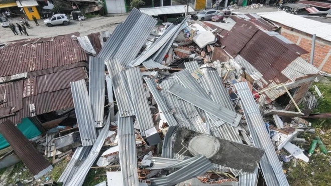 Edificaciones destruidas por el terremoto en Colombia./ EFE Edificaciones destruidas por el terremoto en Colombia./ EFE