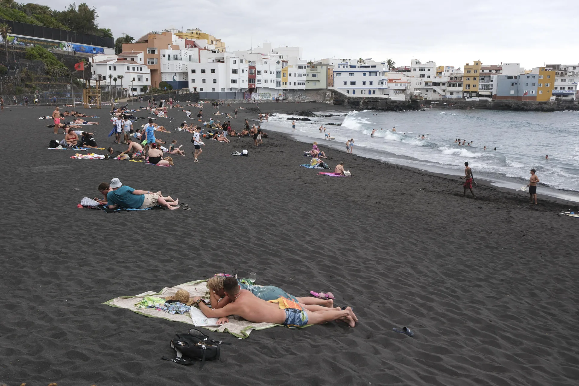 Imagen de archivo de Playa Jardín, en el Puerto de la Cruz. / EFE - ALBERTO VALDÉS