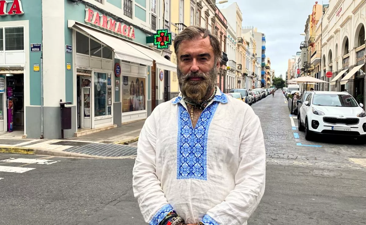  Peter Zalmayev, analista político ucraniano-estadounidense, durante su visita en Canarias / ARIADNA MARTÍNEZ - ATLÁNTICO HOY