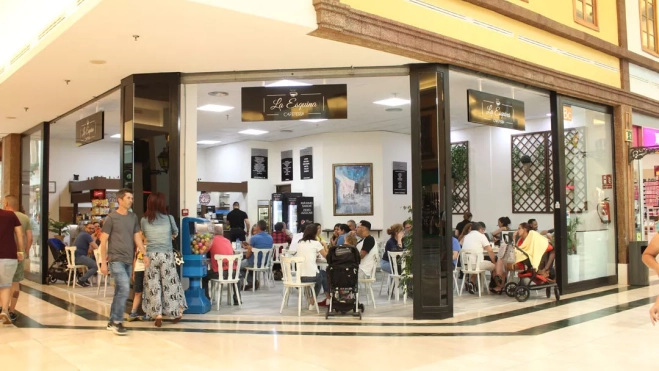 Detalle de la zona de hostelería de La Villa 2. / AH Detalle de la zona de hostelería de La Villa 2. / AH