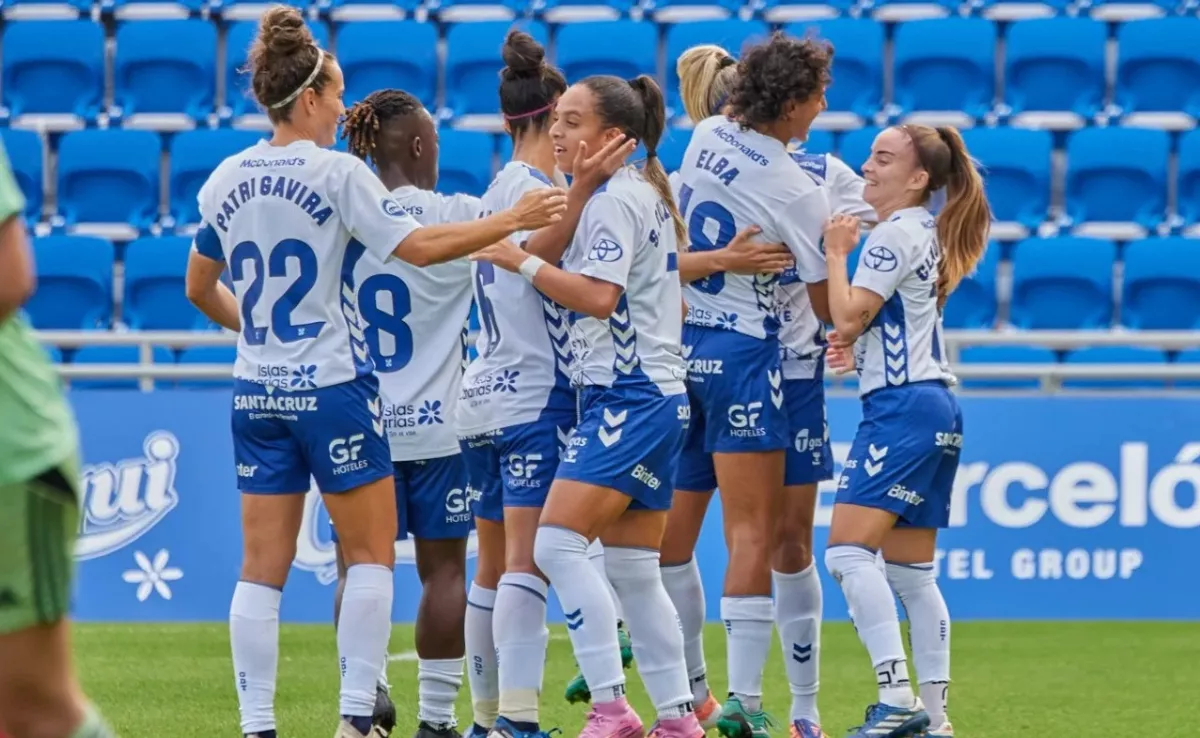 Imagen de un partido del Tenerife Femenino. / CD TENERIFE FEMENINO