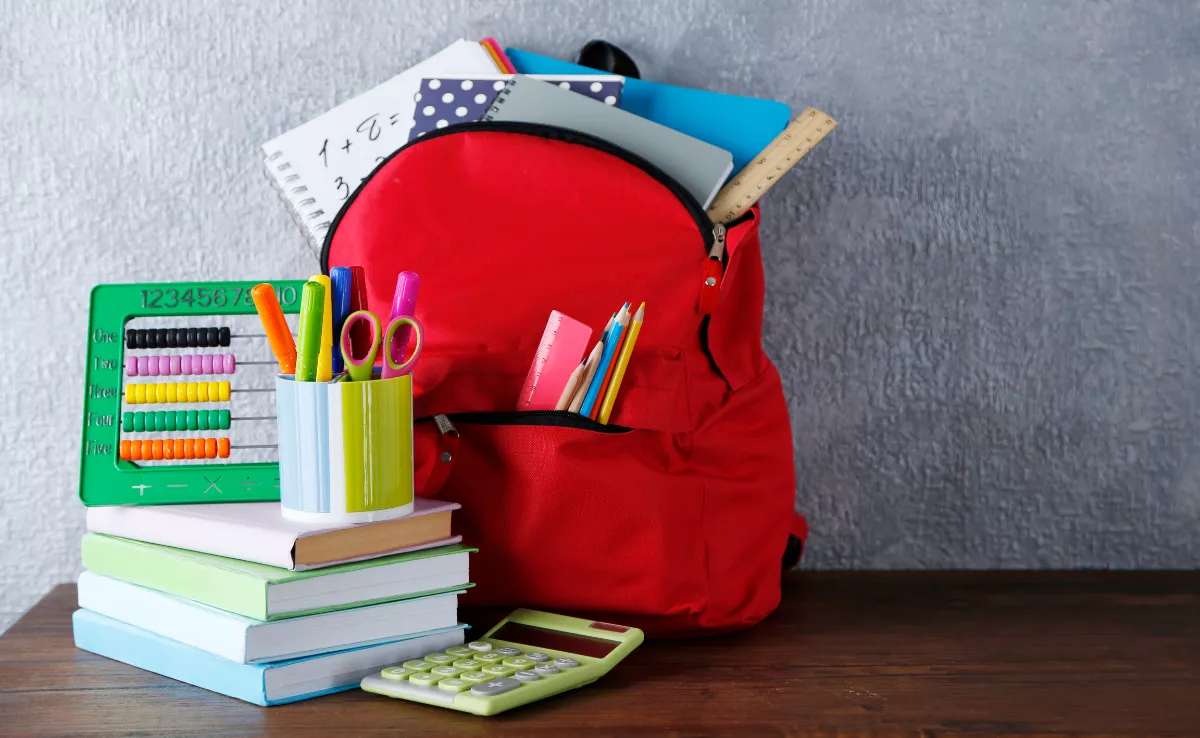 Material de colegio. / IMAGEN DE LA RED