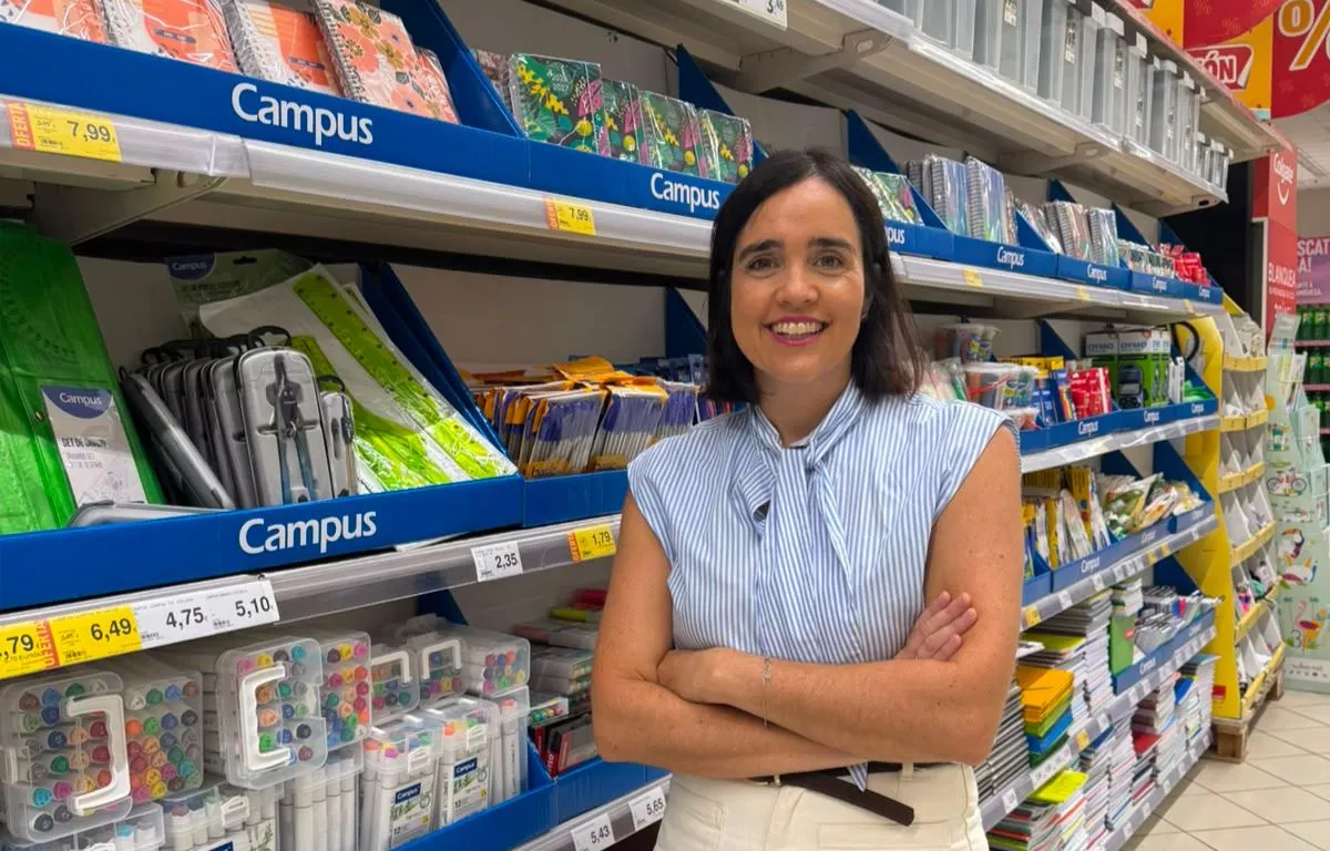 La Fundación DinoSol concede 590 ayudas para material escolar a sus empleados con el proyecto DinoCole. CEDIDA