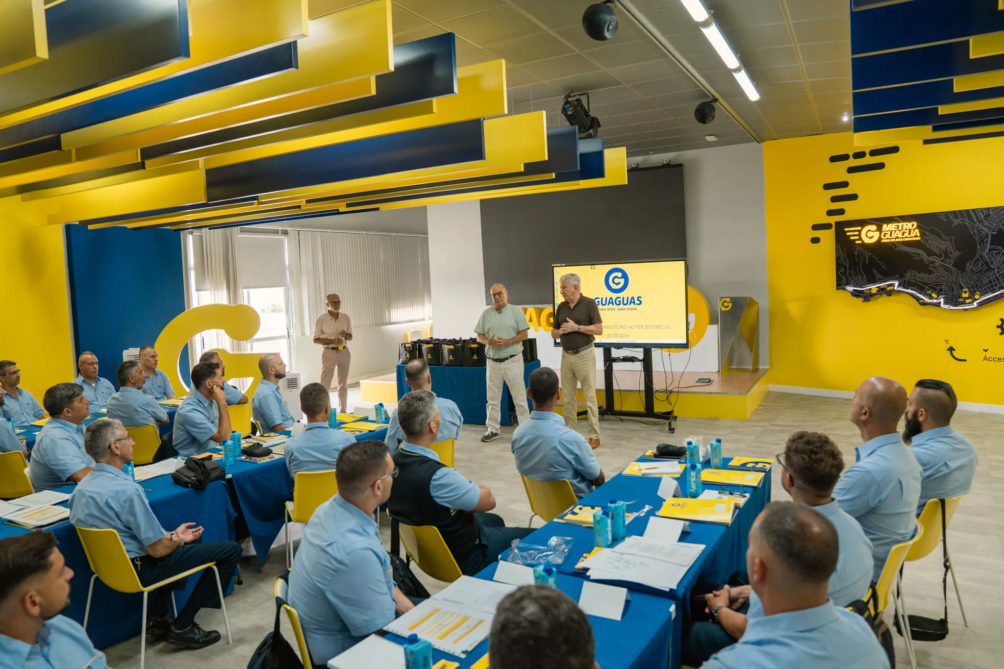 Guaguas Municipales suma 56 nuevos conductores para reforzar el transporte público en Las Palmas de Gran Canaria. GUAGUAS MUNICIPALES