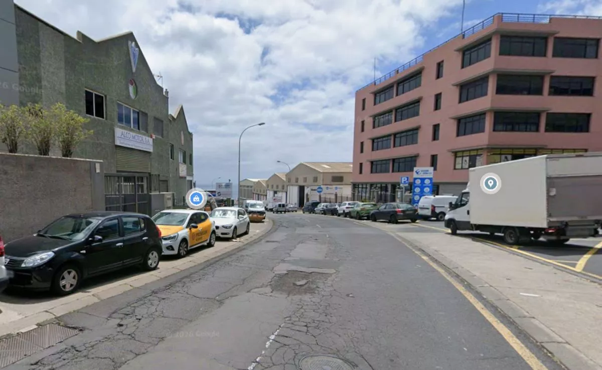 Calle de el polígono El Mayorazgo |REDES