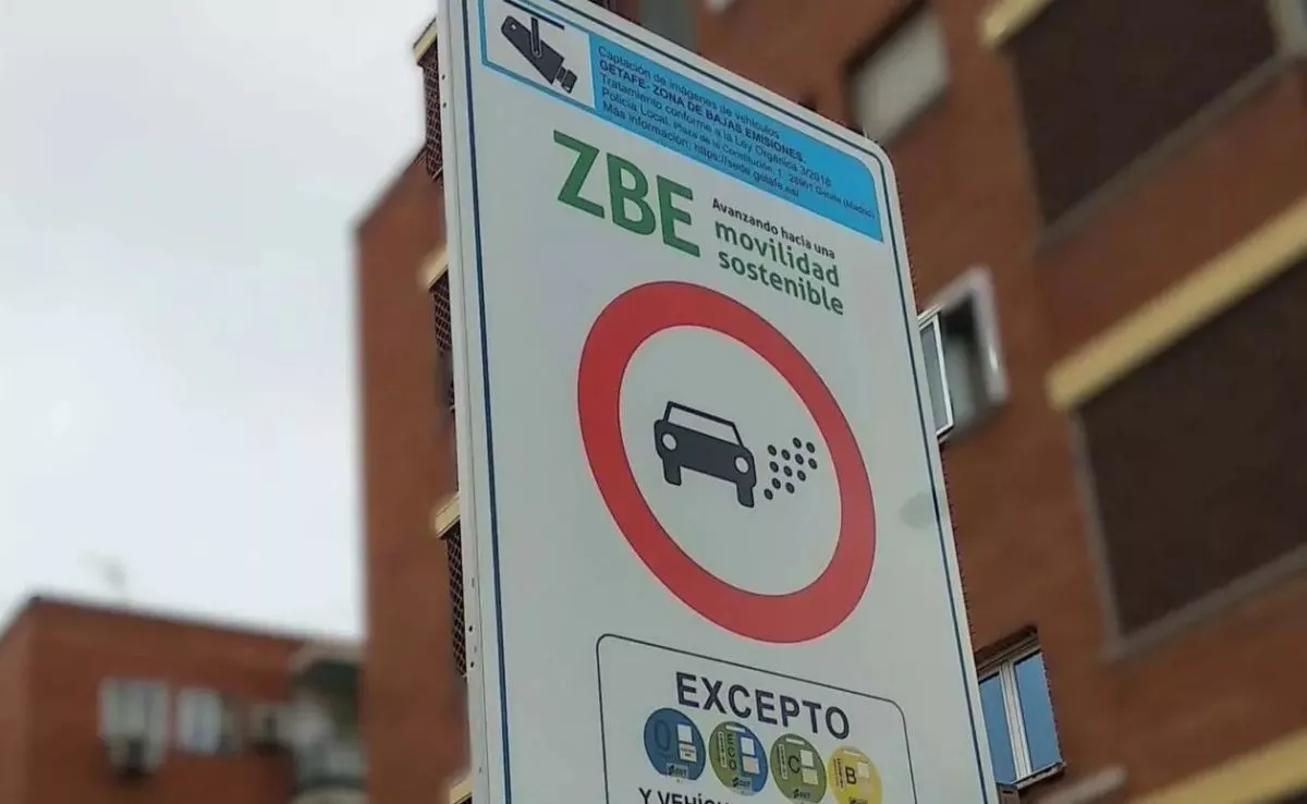 Cartel de Zona de Bajas Emisiones |REDES