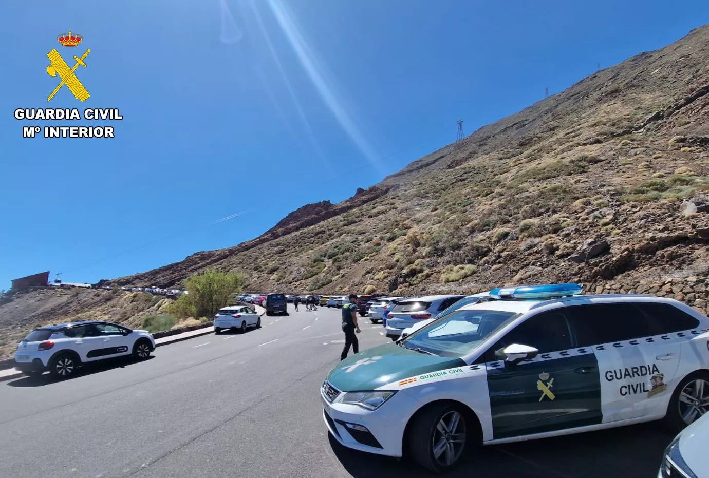 Dispositivo de la Guardia Civil en el Parque Nacional del Teide. / GUARDIA CIVIL 