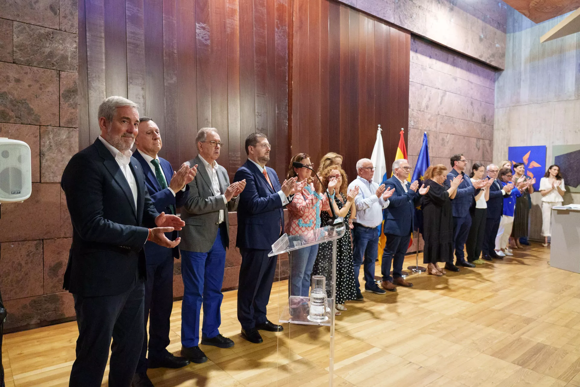 Toma de posesión de los nuevos consejeros del Consejo Económico y Social. EFE Ramón De La Rocha
