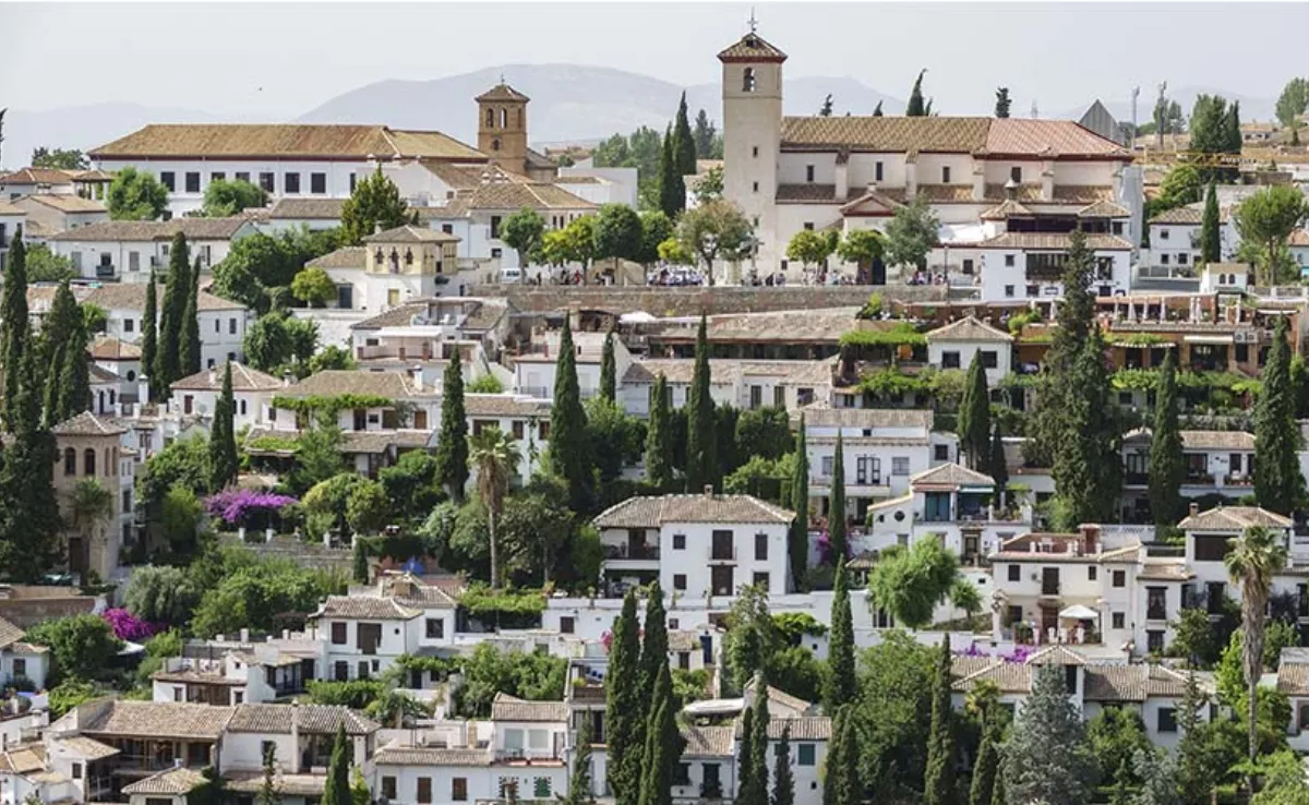 Granada / TURISMO DE GRANADA