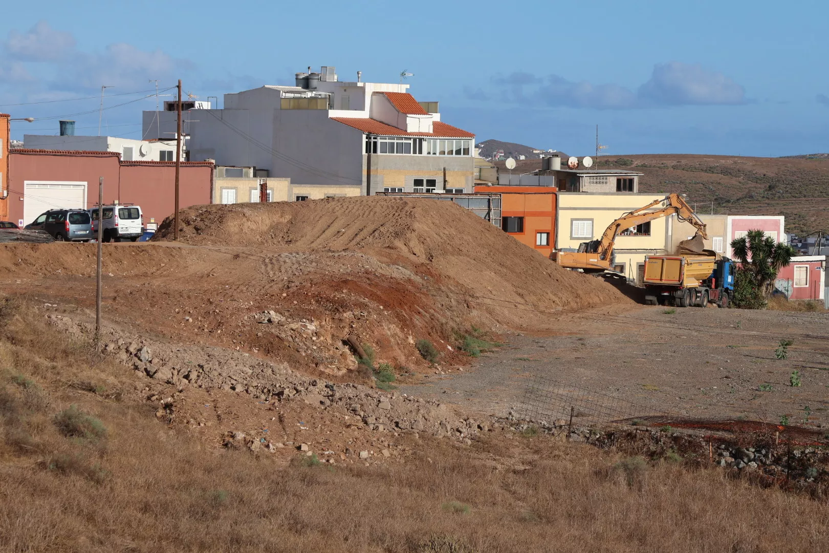 Inicio de las obras en Almatriche. AYUNTAMIENTO LPA