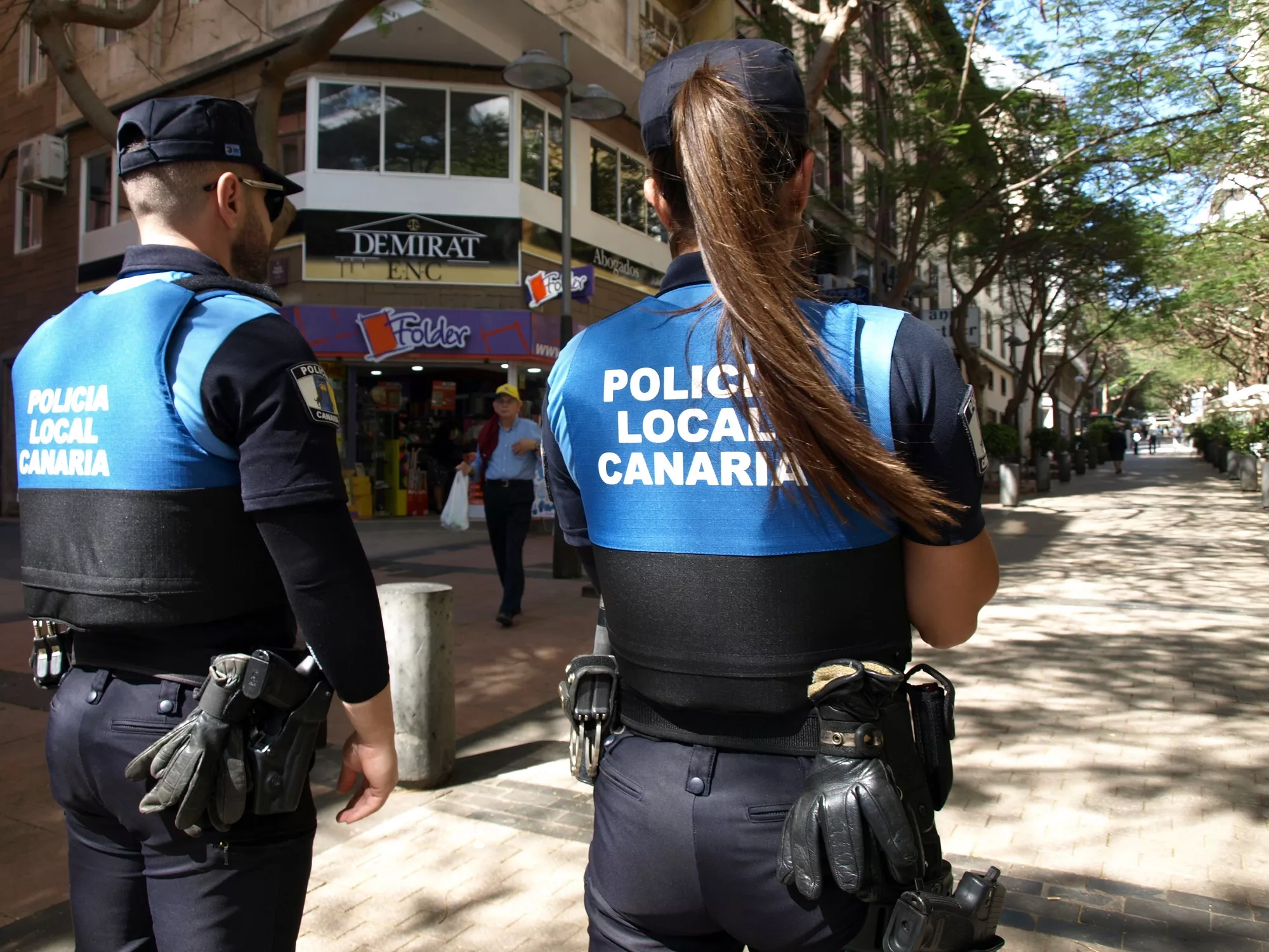 Policía Local de Santa Cruz de Tenerife. / CEDIDA