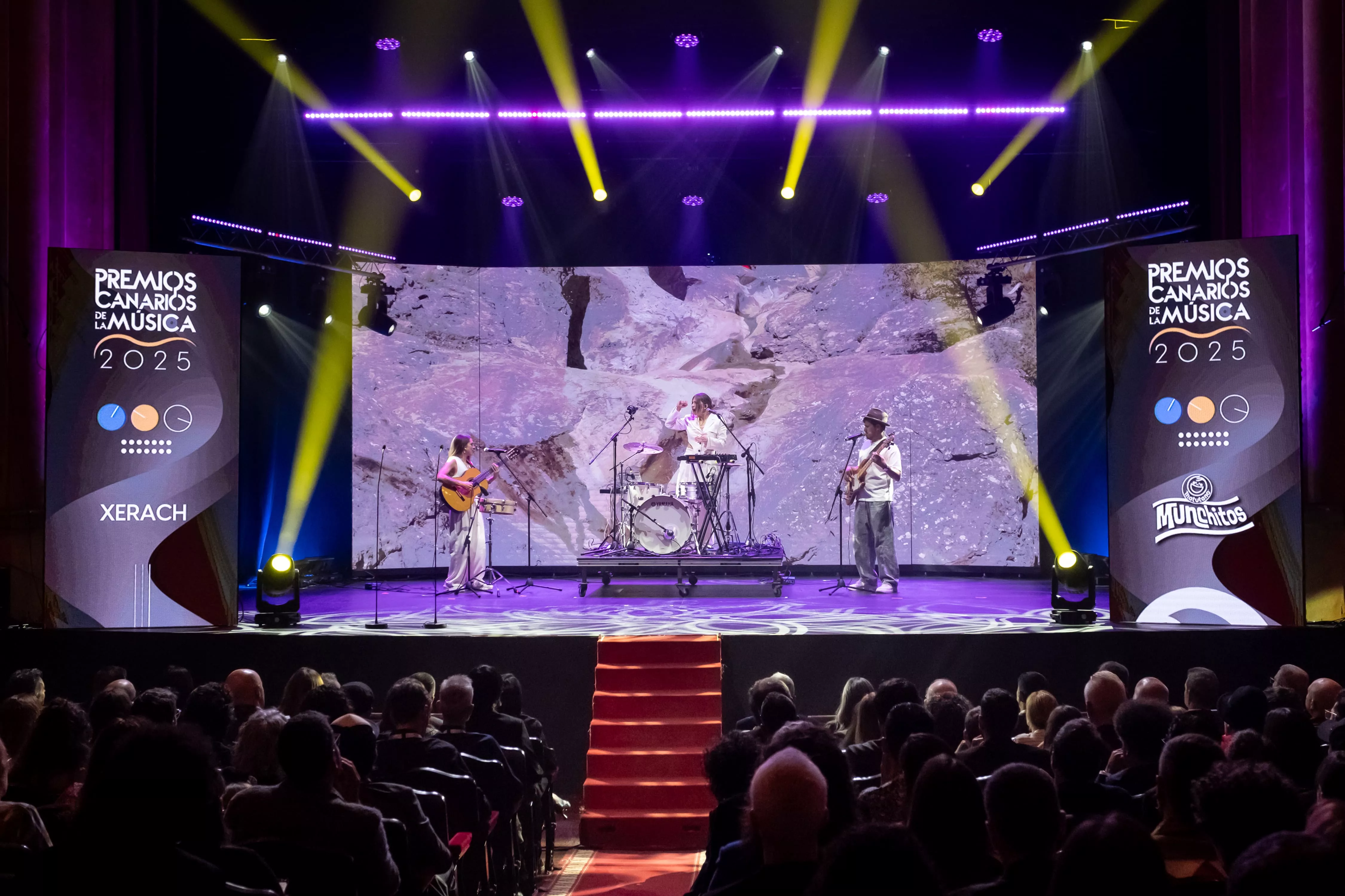 Momento actuación Xerach Premios Canarios de la Música 2025. AH
