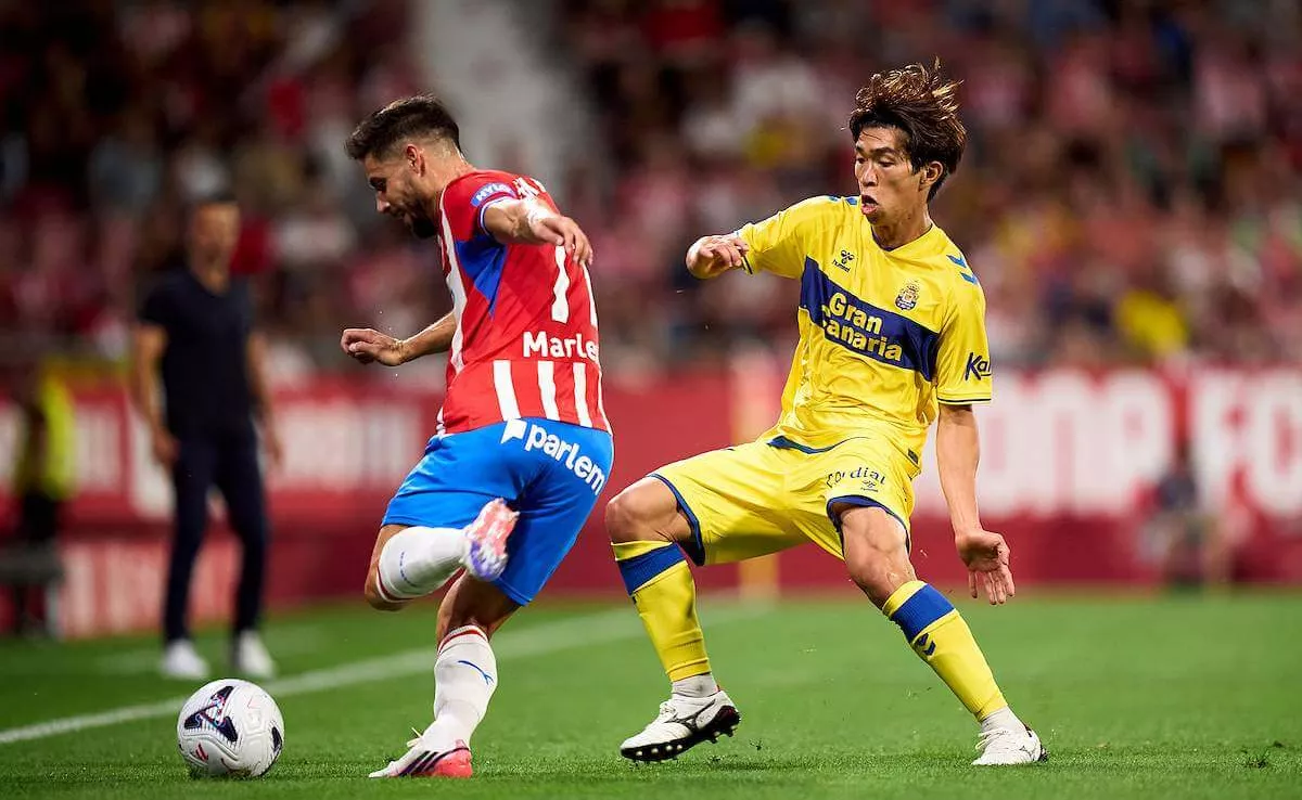 Un lance del partido entre la UD Las Palmas y el Girona. / UD 
