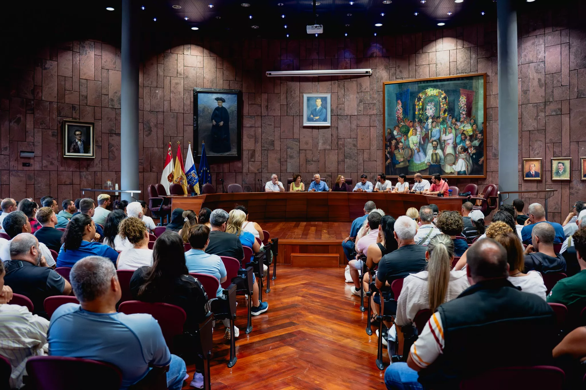 Casimiro Curbelo durante la presentación del programa. / CEDIDA
