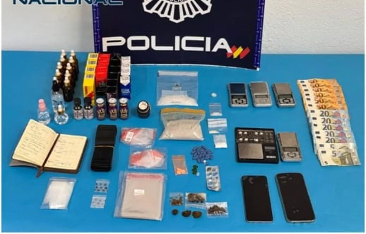 Desmantelan un punto de venta de drogas oculto en un centro de masajes de Maspalomas. POLICÍA NACIONAL