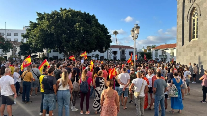 Concentración en la Plaza de San Juan, Telde. / AH