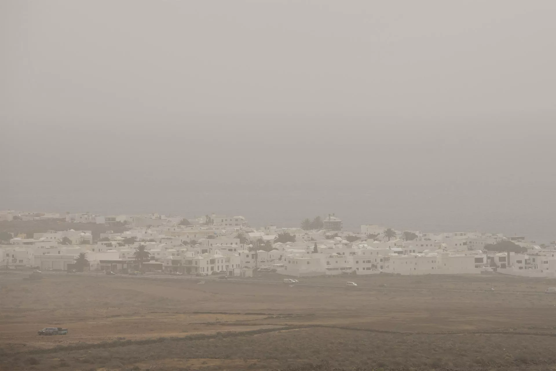 Calima en Lanzarote. / ADRIEL PERDOMO-EFE