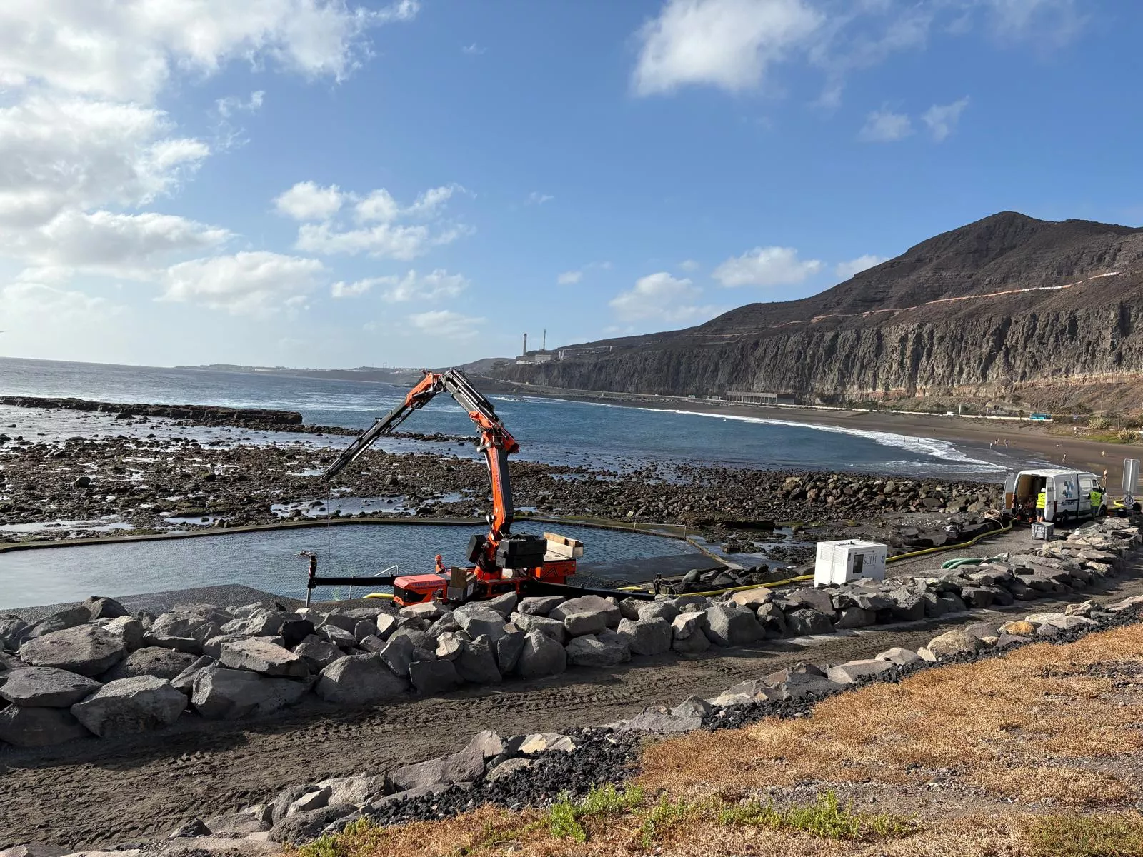Dragado de las piscinas de La Laja. / AYUNTAMIENTO DE LAS PALMAS
