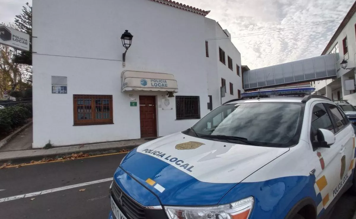 Exterior de la Policía Local de Tacoronte / AH