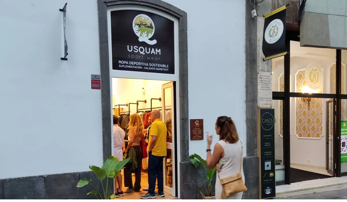 Inauguración de Usquam Sports Wear en Triana, Las Palmas de Gran Canaria. / AH