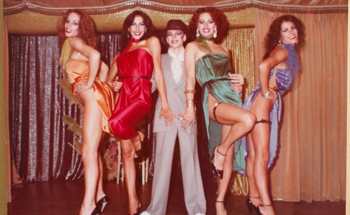 Un archivo recupera la memoria de las artistas travestis de Las Palmas de Gran Canaria durante la Transición / VIEJAS GLORIAS