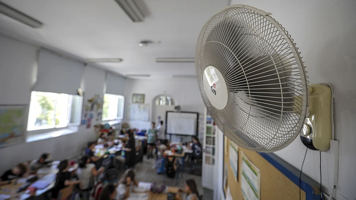 Imagen de ventilador en una aula./ EFE