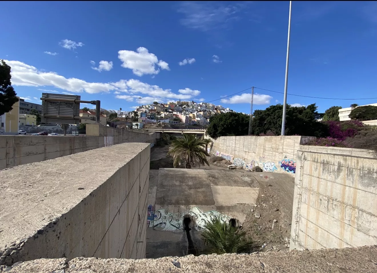 Una campaña de ‘crowdfunding’ busca frenar en los tribunales el proyecto del Paseo Guiniguada. / CEDIDA