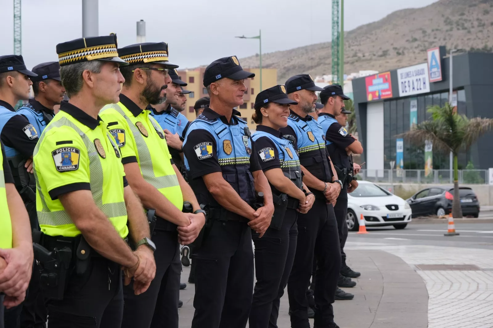 Imagen de archivo de agentes de la Policía Local de Las Palmas de Gran Canaria. / AYUNTAMIENTO DE LAS PALMAS DE GRAN CANARIA