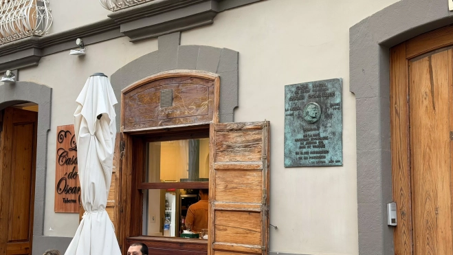 Imagen de la actual taberna 'La Casa de Óscar', lugar donde nació Óscar Domínguez./ AH Imagen de la actual taberna 'La Casa de Óscar', lugar donde nació Óscar Domínguez./ AH