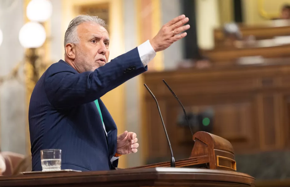 El ministro de Política Territorial y Memoria Democrática, Ángel Víctor Torres. / CEDIDA