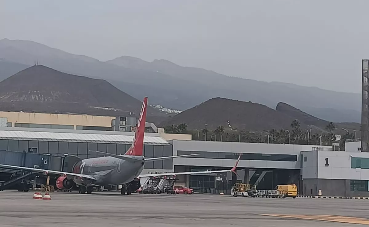 Imagen del avión de la compañía Jet.2.com / ATLÁNTICO HOY
