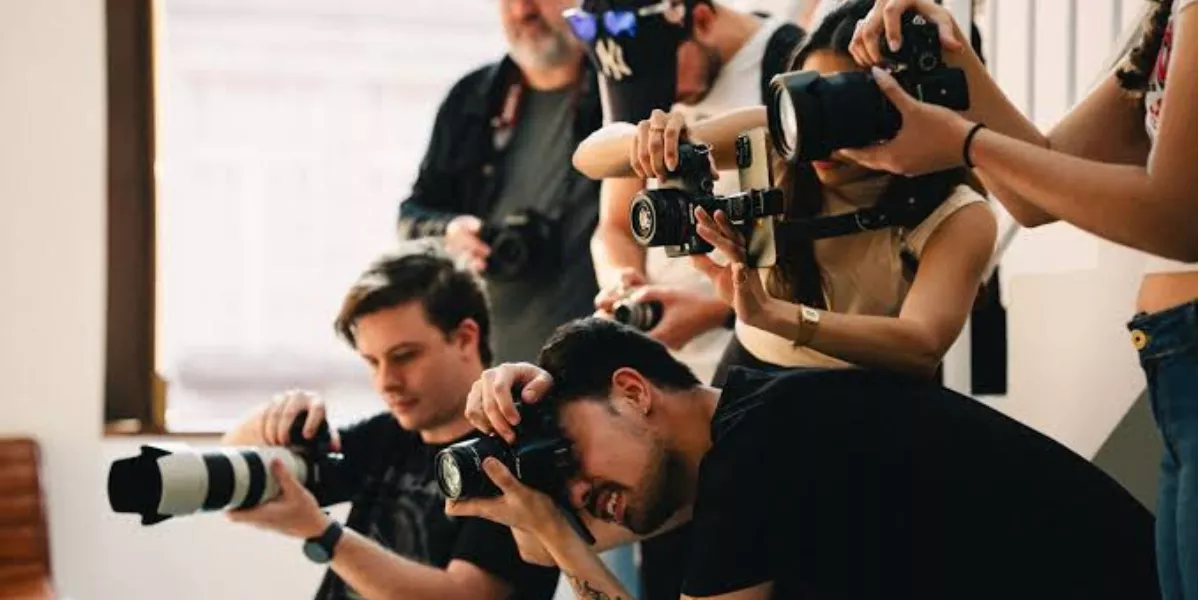 Imagen de fotógrafos. / PEXELS