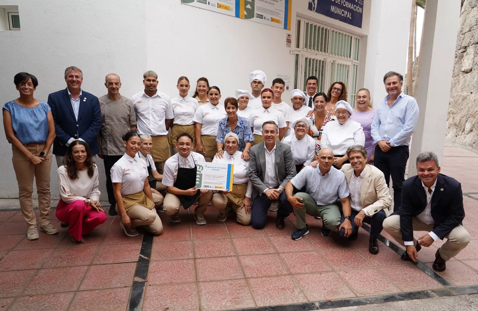 Alumnos y alumnas del PFAE de Restauración de Arguineguín. / CEDIDA
