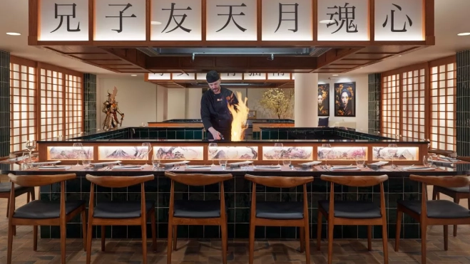 Sakura, centrado en cocina japonesa y con servicio de showcooking teppanyaki. AH Sakura, centrado en cocina japonesa y con servicio de showcooking teppanyaki. AH