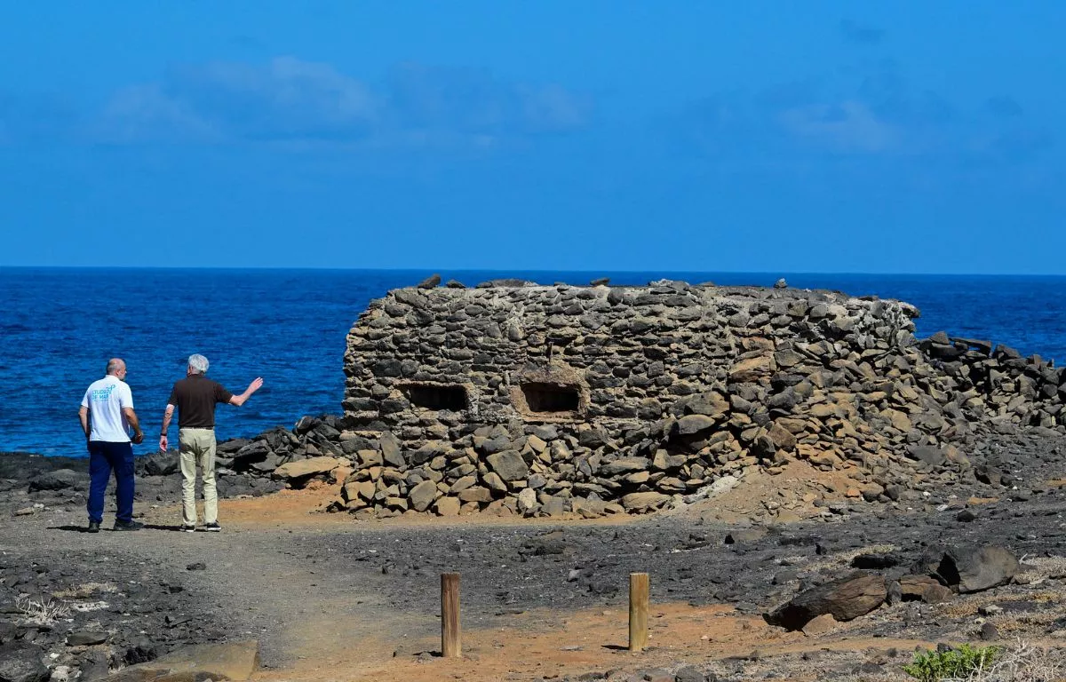 Las Palmas de Gran Canaria recupera los tres búnkeres históricos de El Confital. AH 