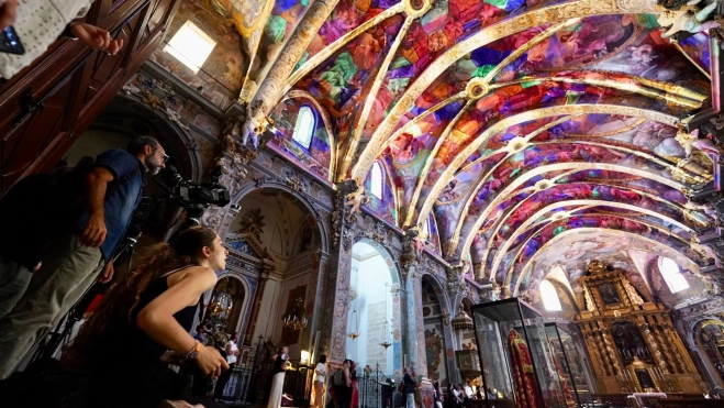 Espectáculo de luces de la Iglesia de San Nicolás, conocida como la Capilla Sixtina valenciana. AH