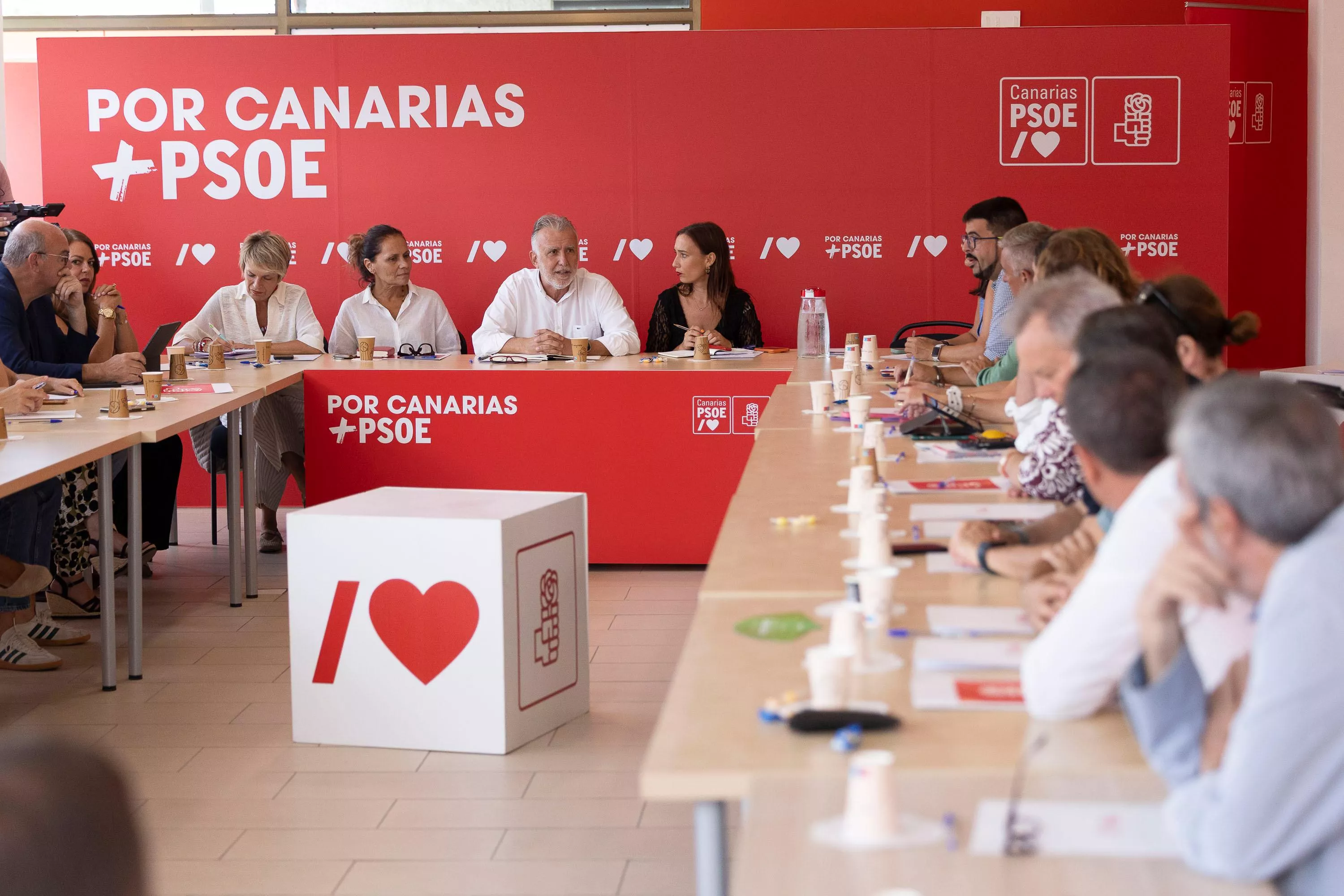 Foto de archivo de la Ejecutiva Regional socialista. AH