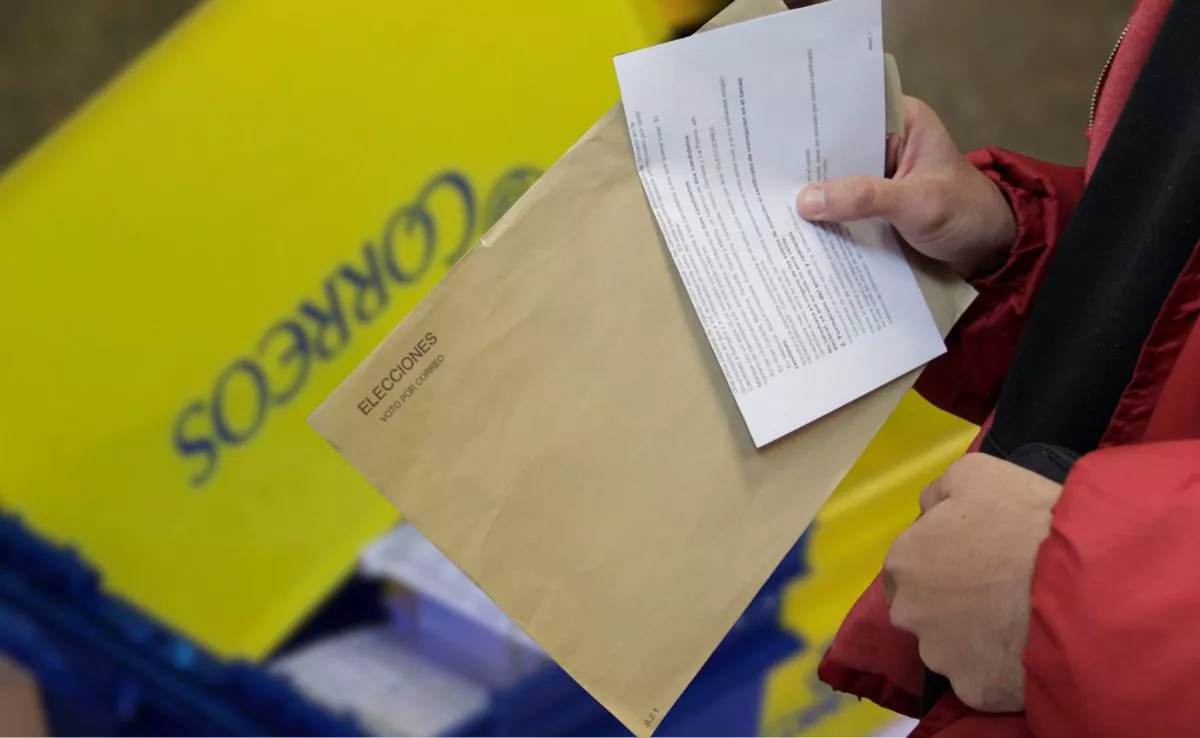 Imagen voto por correo |MONTAJEAH