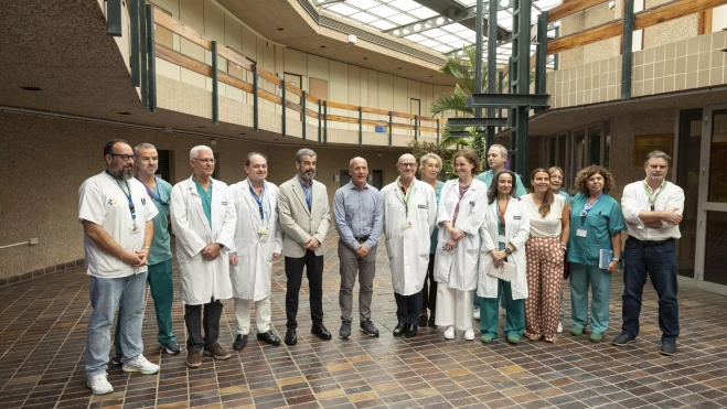 Especialistas del Hospital Universitario de Canarias han informado este jueves de una cadena de trasplante renal cruzado iniciada gracias a Francisco Falcón (en la imagen) Especialistas del Hospital Universitario de Canarias han informado este jueves de una cadena de trasplante renal cruzado iniciada gracias a Francisco Falcón (en la imagen)